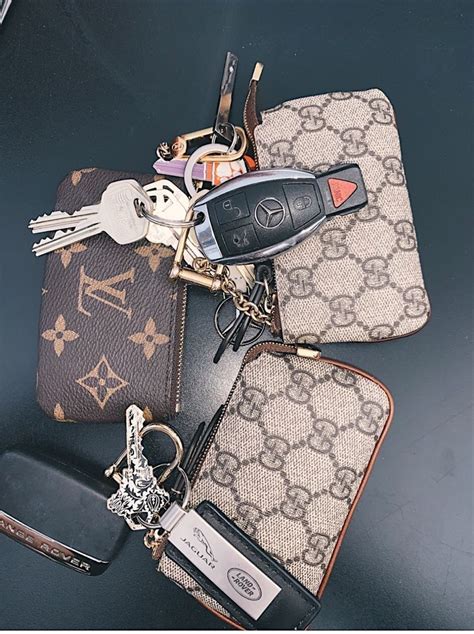 fake lv keychain wallet|lv keychain wallet women.